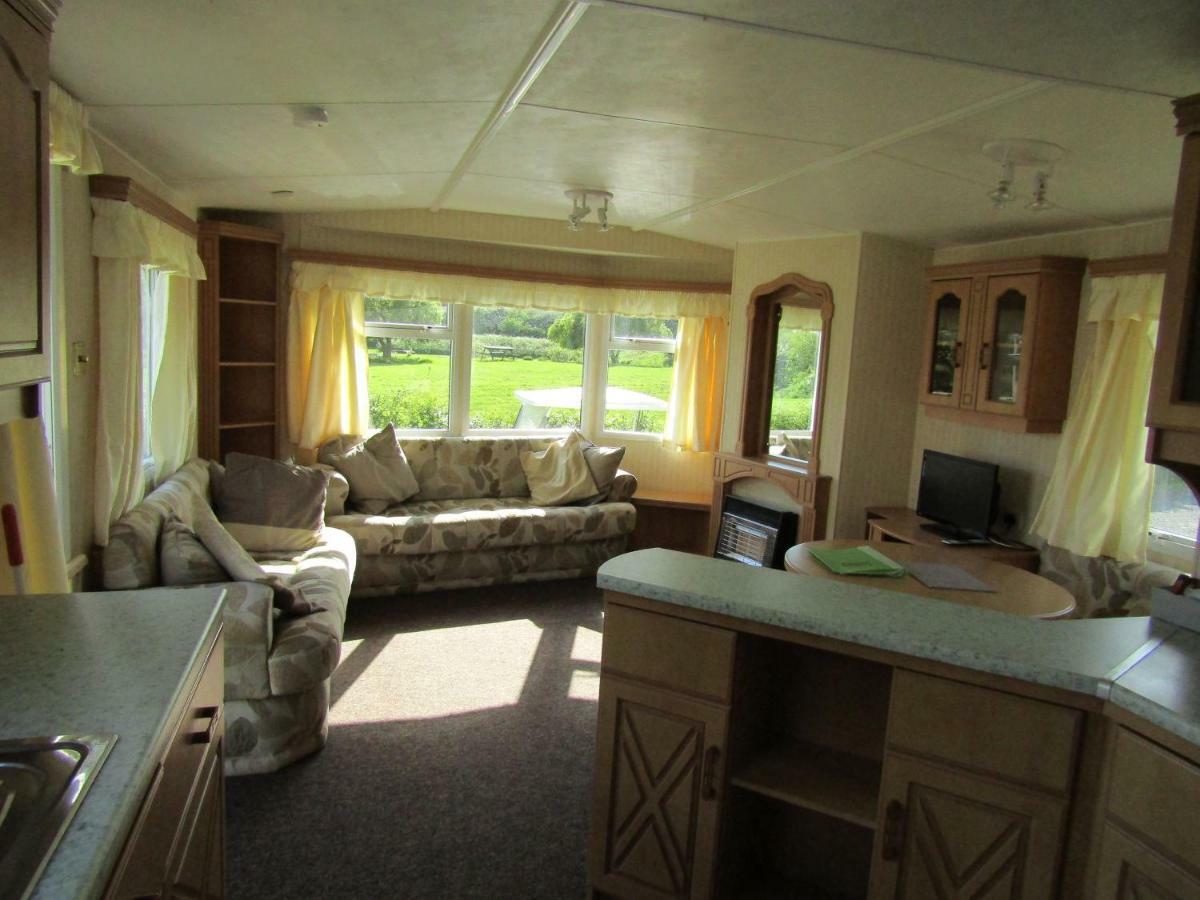 Fenlake Holiday Accommodation Metheringham Εξωτερικό φωτογραφία